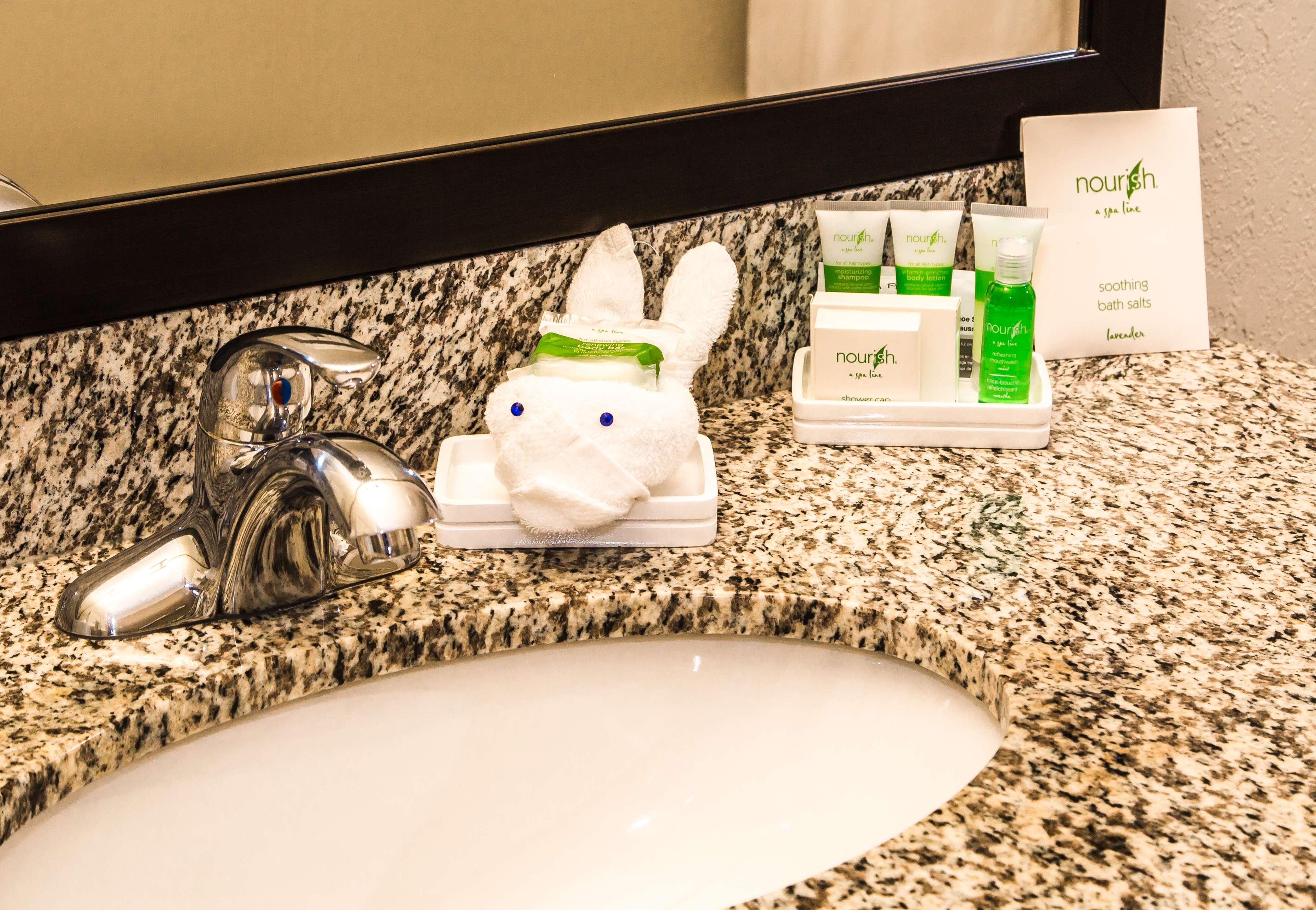 Best Western Plus Pembina Inn & Suites Winnipeg Buitenkant foto