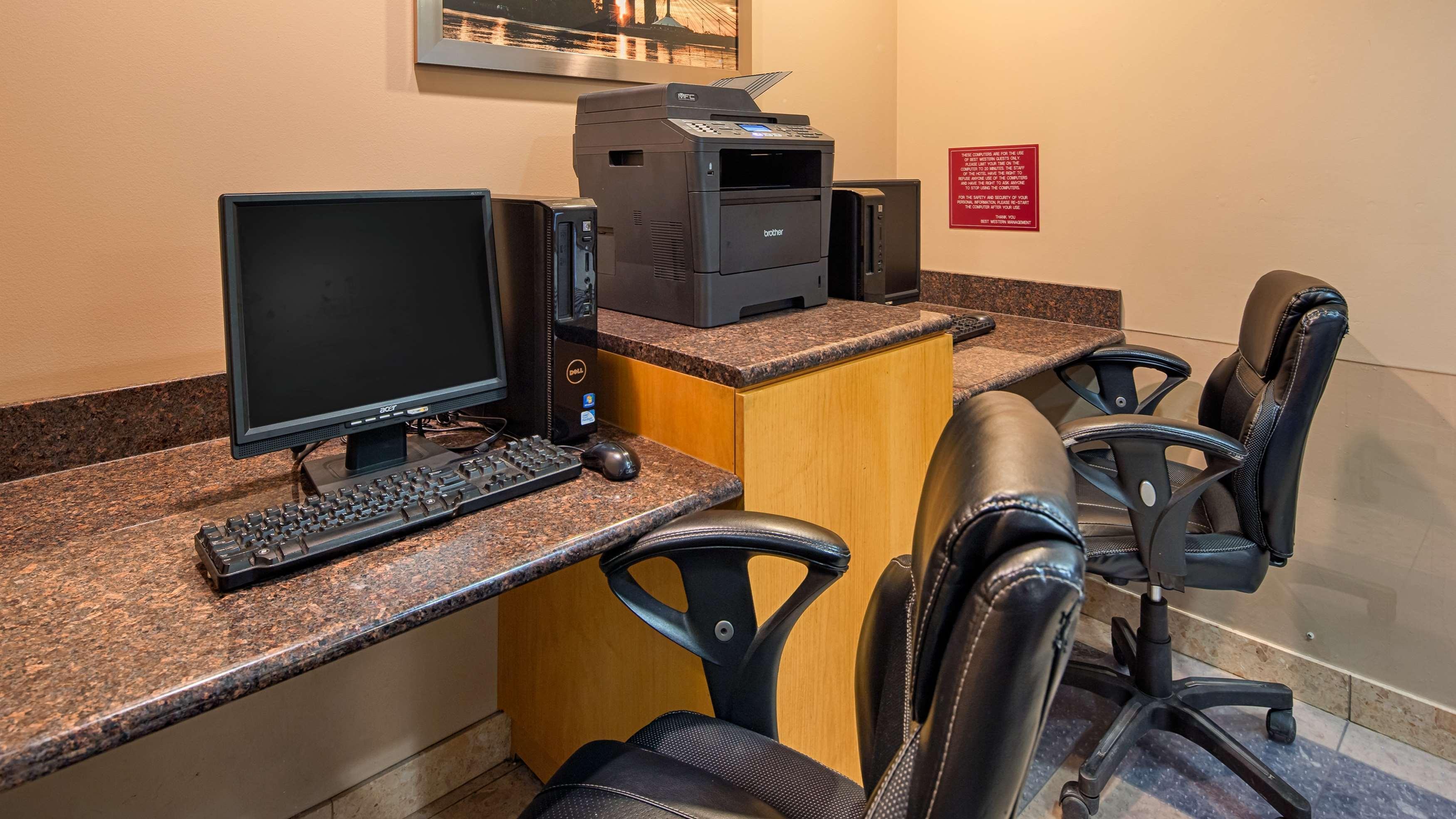 Best Western Plus Pembina Inn & Suites Winnipeg Buitenkant foto