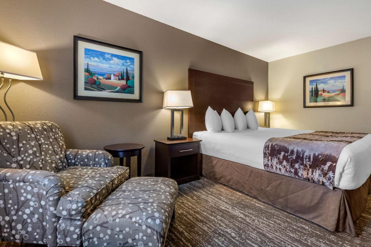 Best Western Plus Pembina Inn & Suites Winnipeg Buitenkant foto