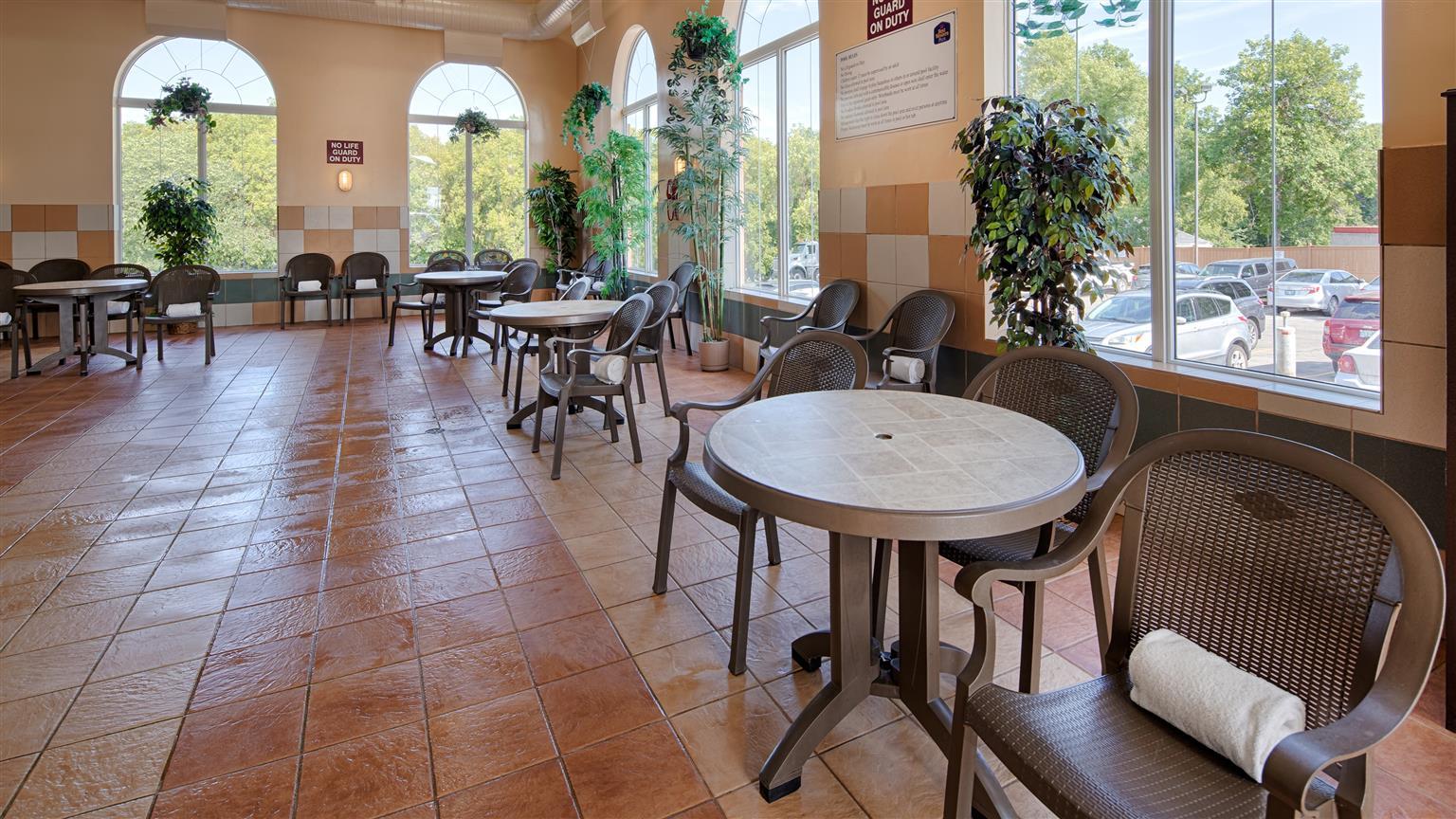 Best Western Plus Pembina Inn & Suites Winnipeg Buitenkant foto