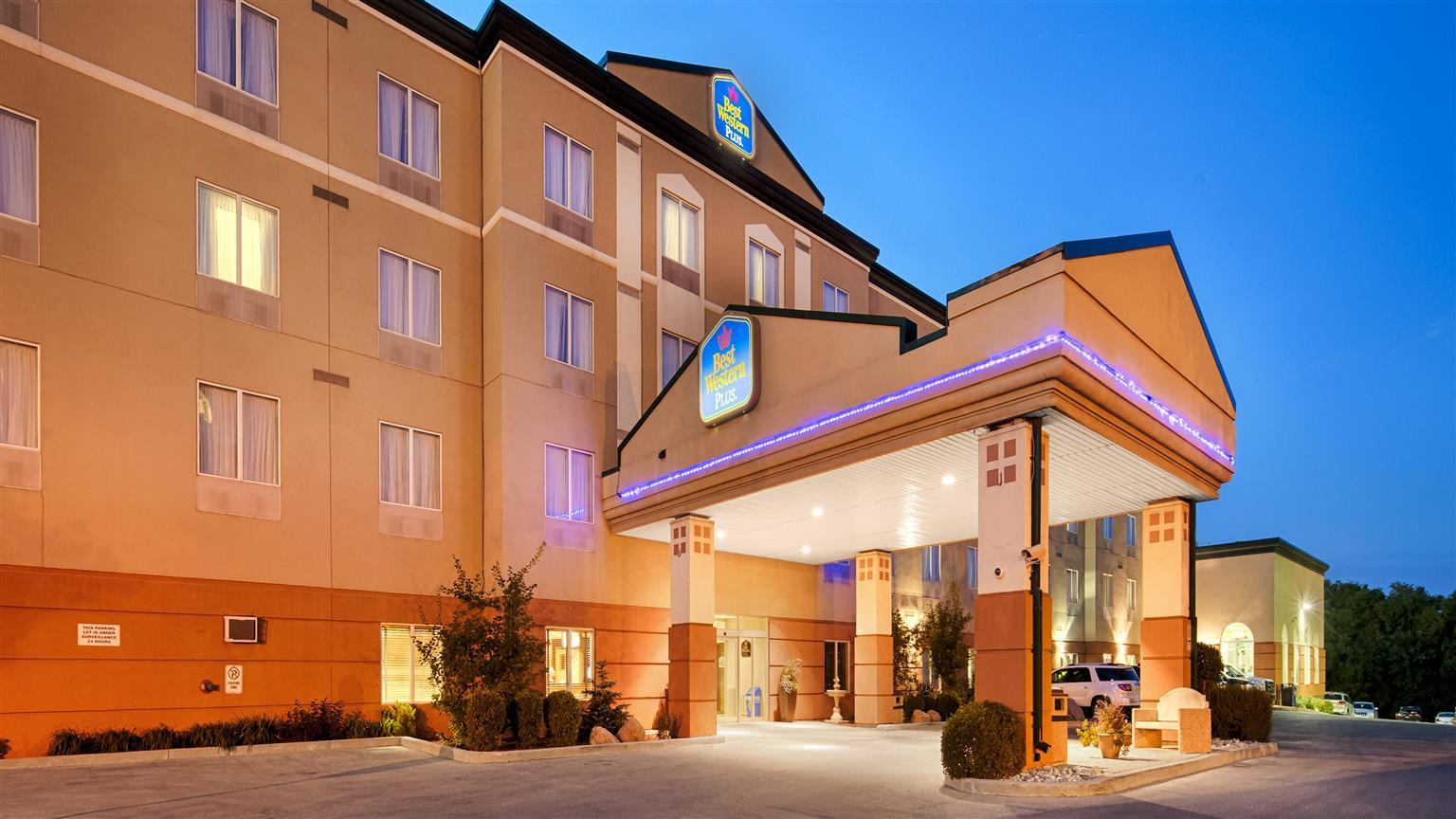 Best Western Plus Pembina Inn & Suites Winnipeg Buitenkant foto